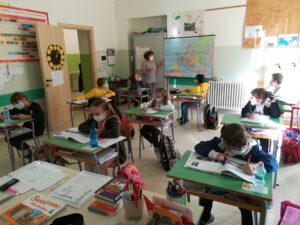 Scuola Primaria di Pigna - lezione