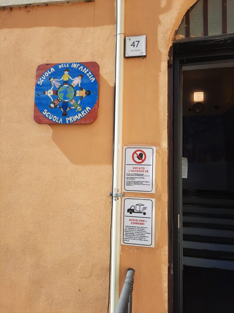 Ingresso scuola Infanzia e Primaria Isolabona