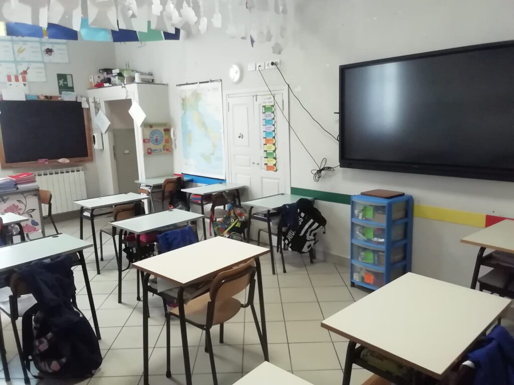 Scorcio aula Scuola Primaria di Isolabona