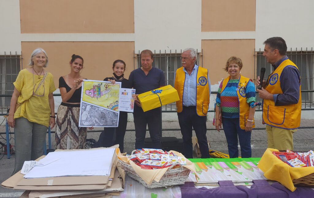 Premiazione ragazzi concorso LIONS 
Secondaria Dolceacqua